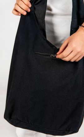 Černo-fialová kabelka Michaela Gautam Baggy s výšivkou