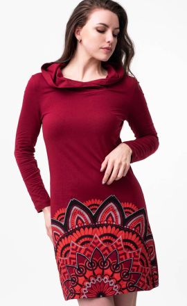 Bordó šaty Michaela Gautam Luga s výšivkou