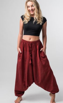 Bordó harémky Michaela Gautam Aladin