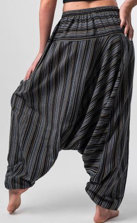 Černé harémky Michaela Gautam Aladin s proužky