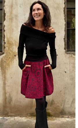 Bordó sukně s černými květy Michaela Gautam Sarada